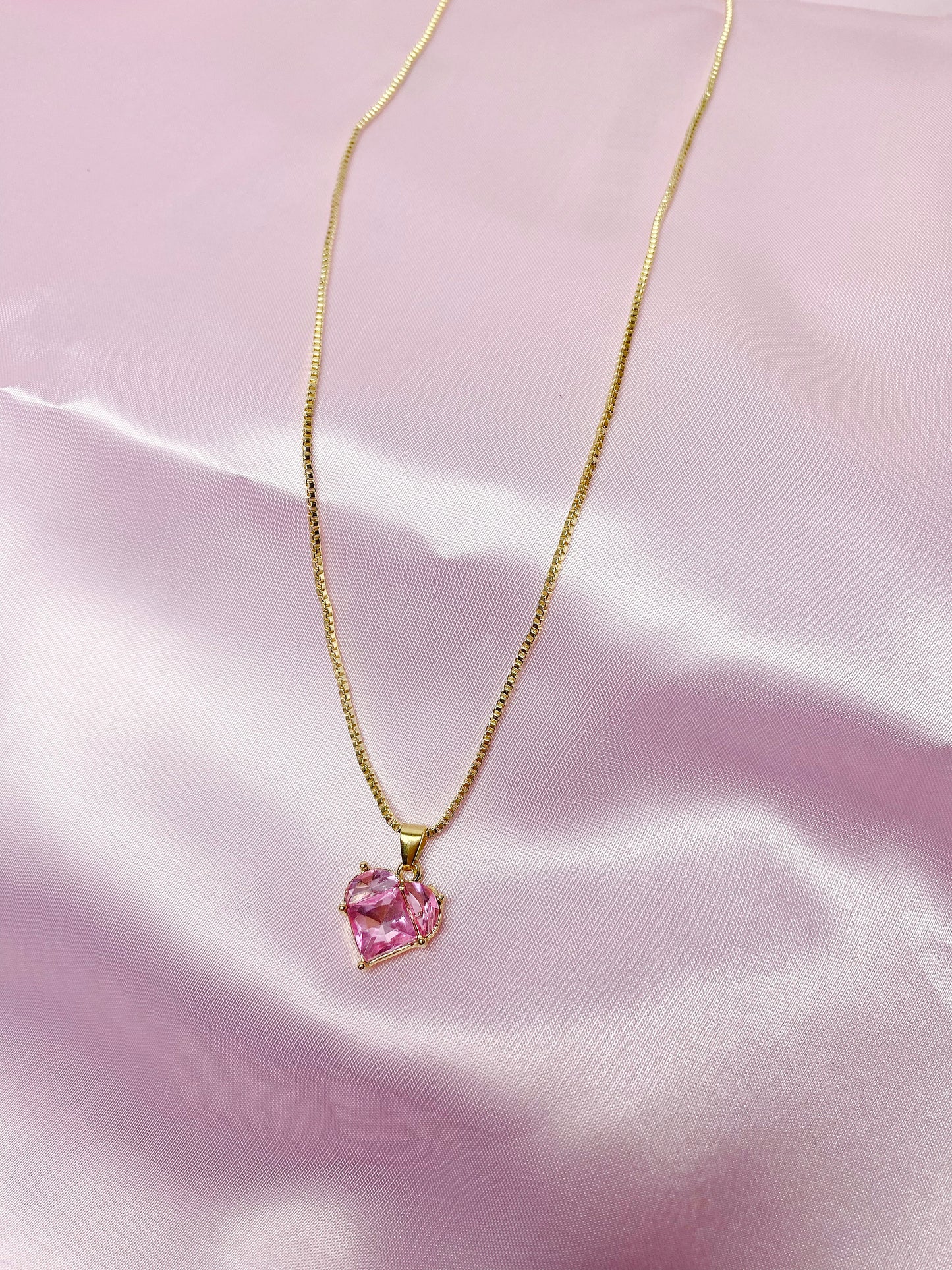 Pink heart necklace (big)