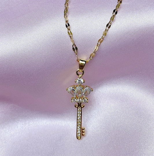 “Key to my heart” crystal key necklace
