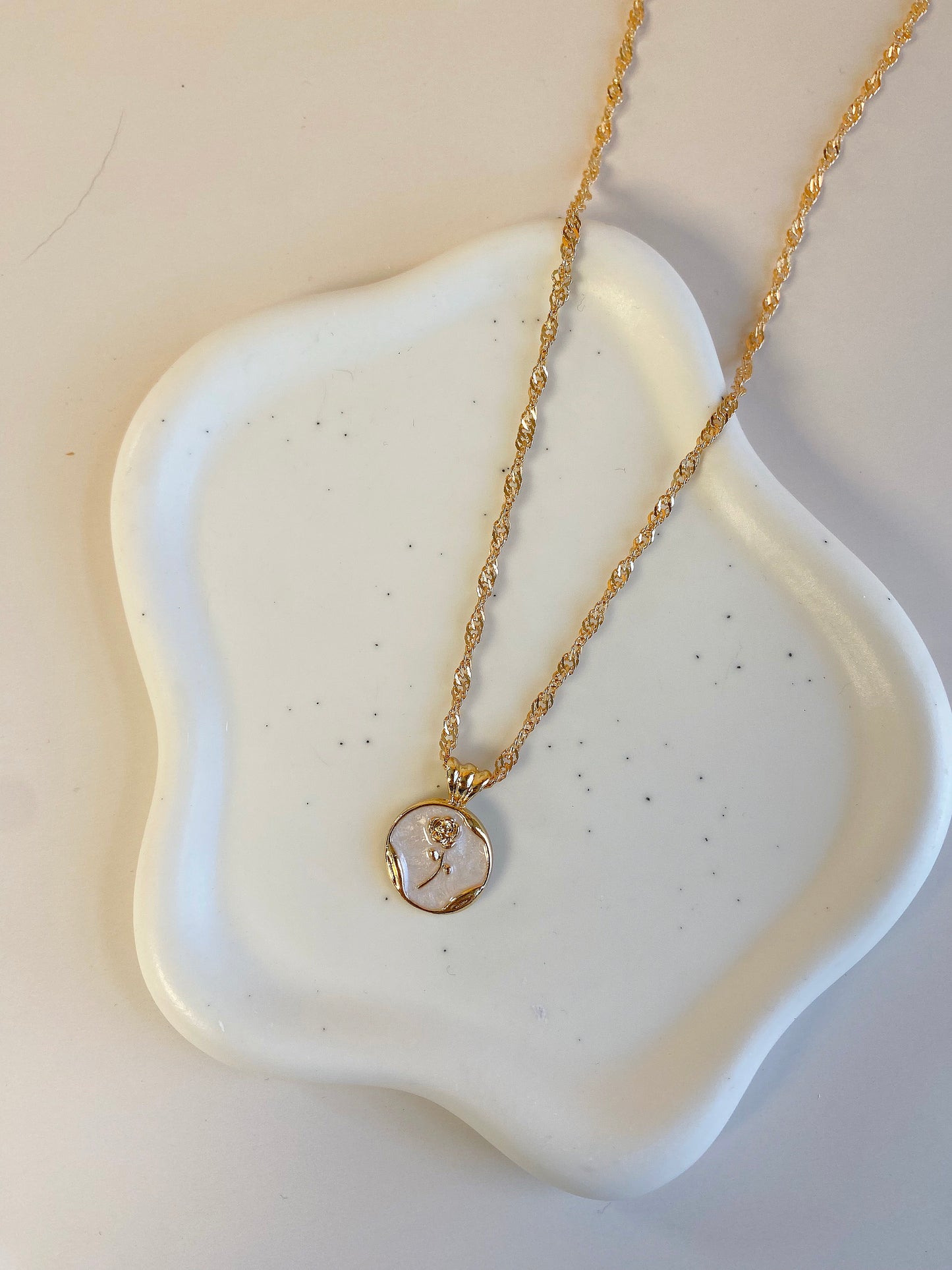 Circle Rose Pendant